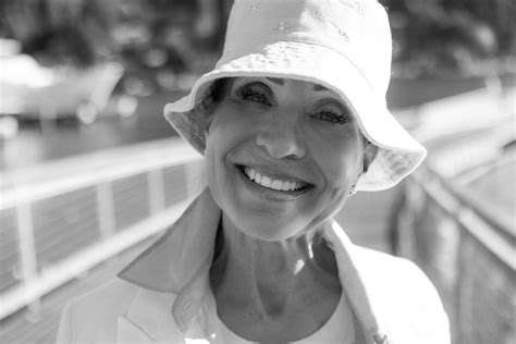 RedefiningYourIdentityPost-Divorce:EmbracingaNewChapter